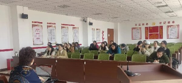 我校开展思政教学能力提升暨转专业教师专项培训
