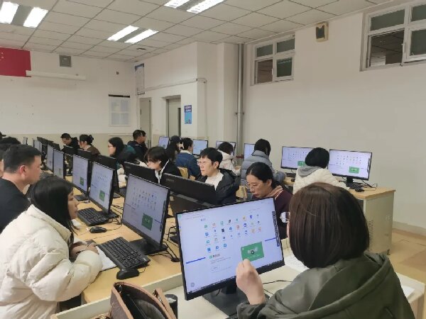 赋能数字化教学 提升育人新效能